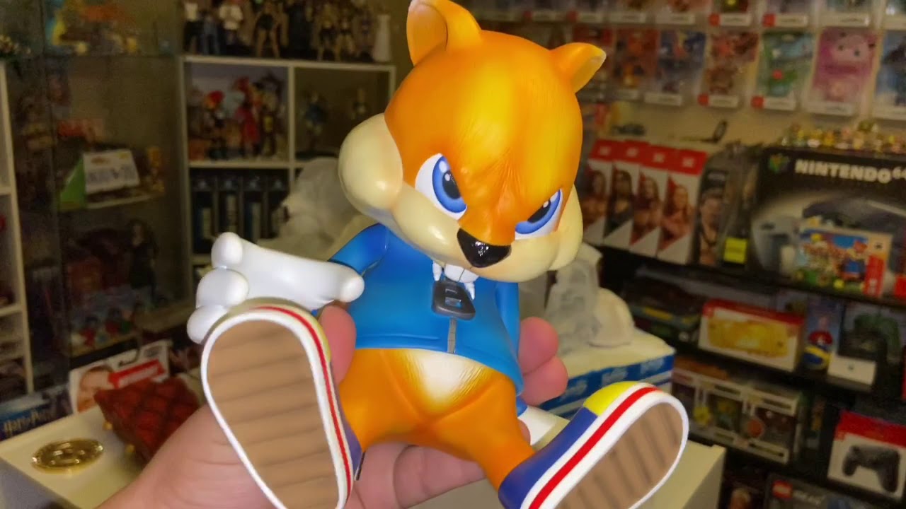 conker bad fur day statue
