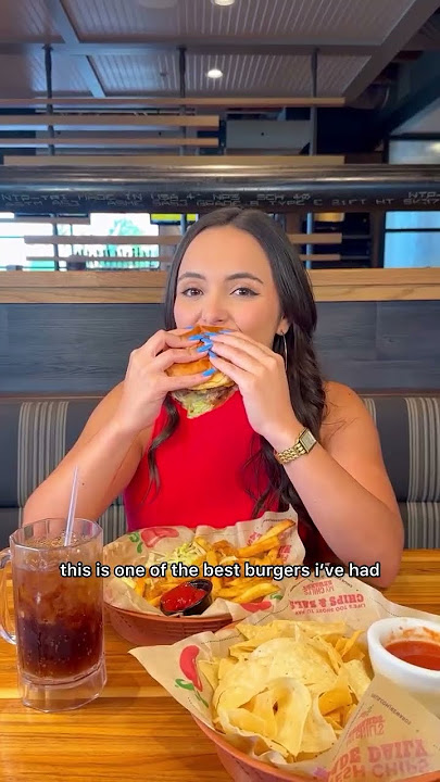 Here’s how to eat at Chilis for $10.99: Get their 3 For Me deal that includes an appetizer, entree,