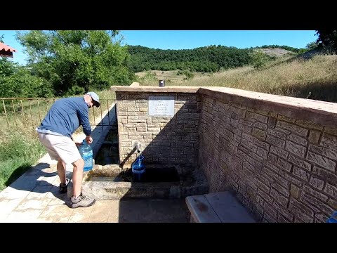 Видео: Какво премахва зеолитът от водата?