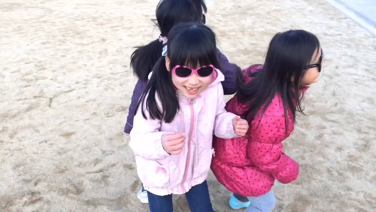 保育 おしくらまんじゅう 秋 冬の運動遊び こどもっと 子育て 保育のための手遊び 体操共有サイト