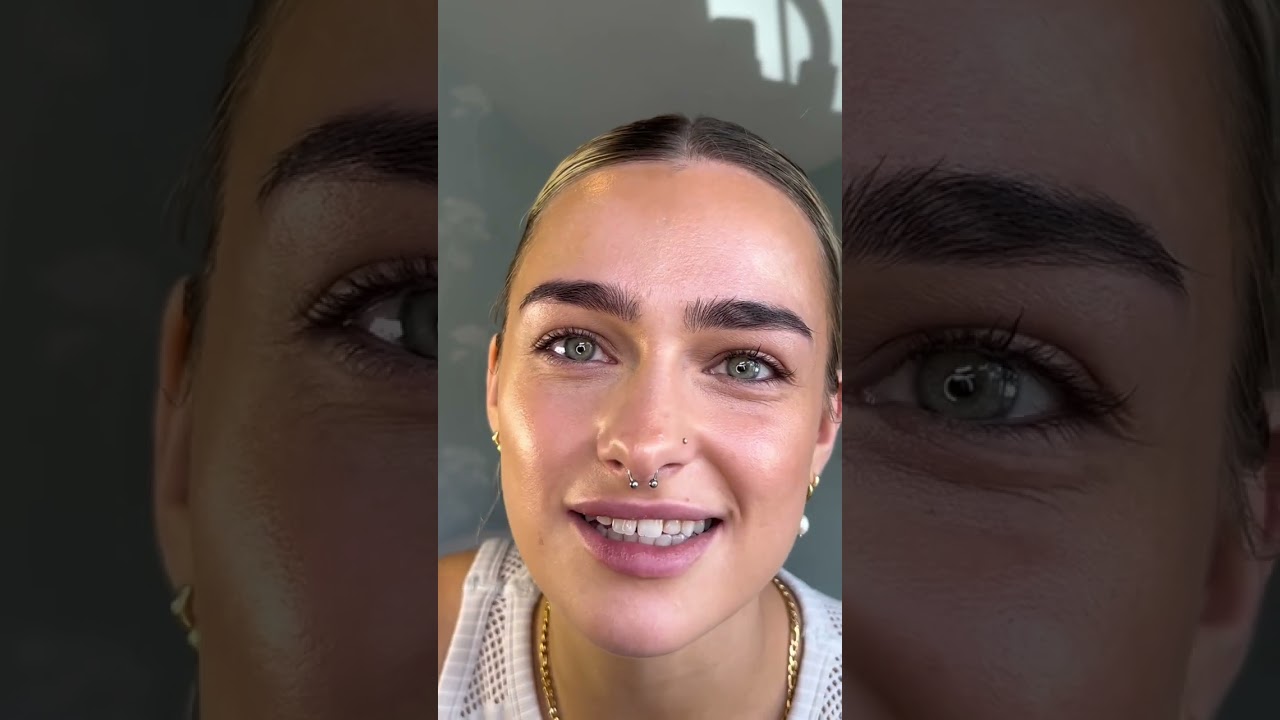 The 2-in-1 secret to EFFORTLESS brows? 🤫  Makeup Revolution Fluffy Brow Filter Duo 🤎