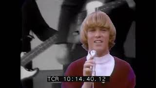 16April1967 "Get Me to the World on Time" - The Electric Prunes (Smothers Brothers Comedy Hour) screenshot 5