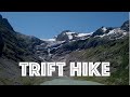 Trift hike with friends