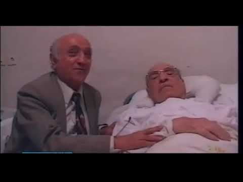 استاد همایون خرم بر بالین استاد علی تجویدی