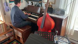 David G. Playing the 1947 Northern Hammond CV & Leslie 122 (2)
