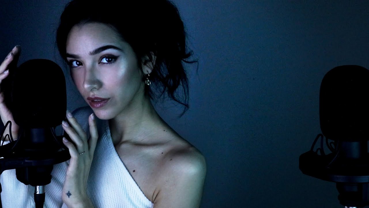 ASMR Sensitive Mouth Sounds (+ Soft Mic Scratching)