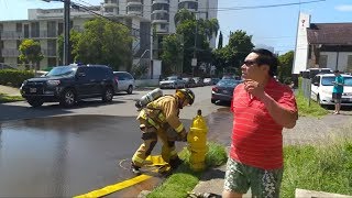 Fireman opening Fire Hydrant😲😲😲