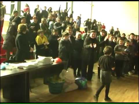 მხიარული სტარტები საჯარო სკოლის გუნდებს შორის.