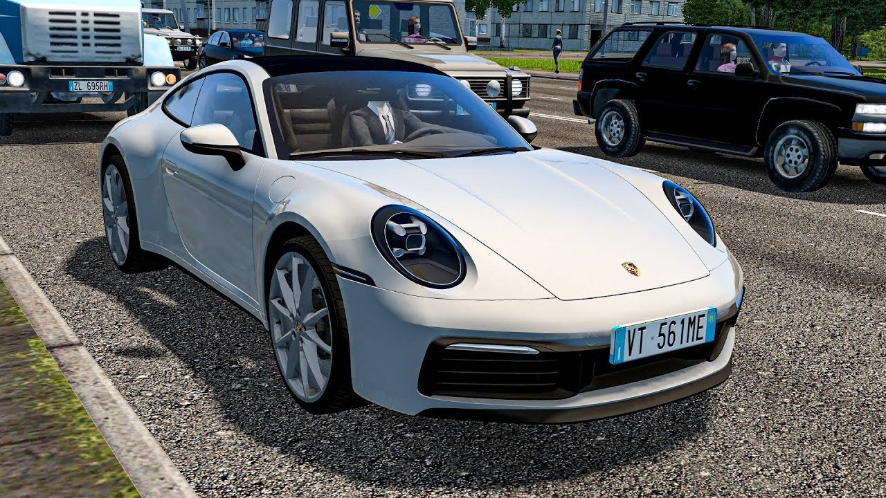 Porsche city car driving