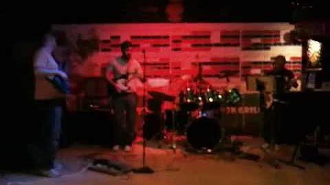 Kyle Richard Albers-Move It On Over