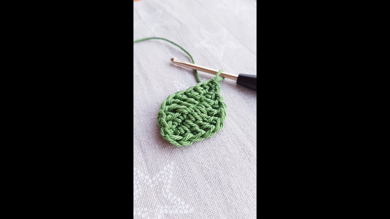 How to crochet a simple leaf for a flower by BerlinCrochet YouTube
