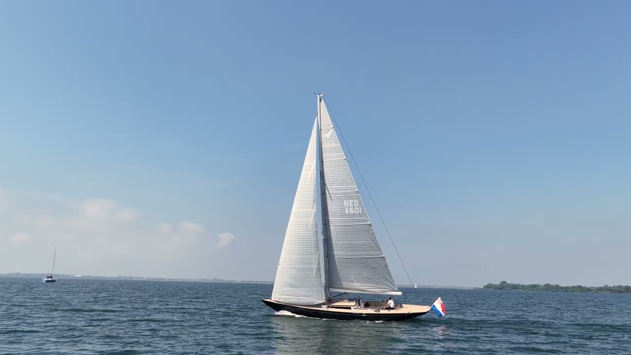 ⁣Discover the Eagle 46! 👀