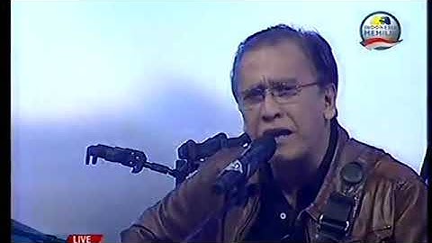 IWAN FALS    Manusia Setengah Dewa Ft Najwa Shihablive