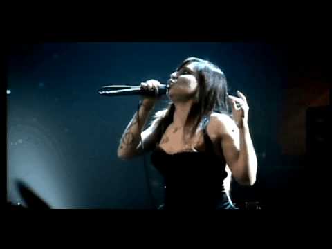 pitty anacronico ao vivo