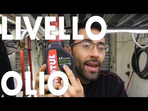 Video: Quanto olio prende un 2018 300?