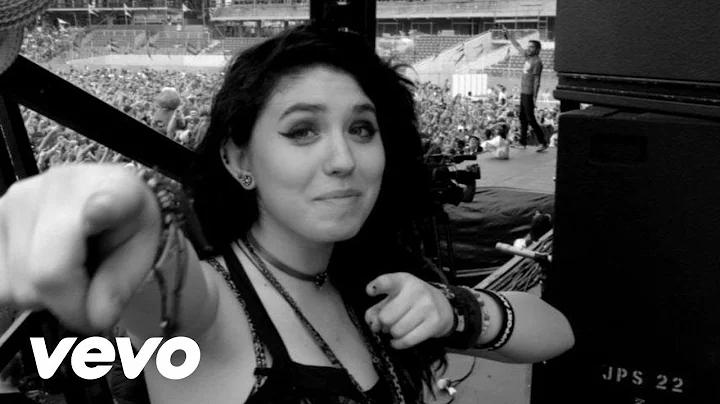 Cherri Bomb - Teenage Rock Diaries - Julia - Entry...