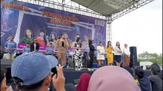 'Sendiri Saja' ADELLA (All Artis FanCam) Live Pujon Malang #adella #dangdut #koplo