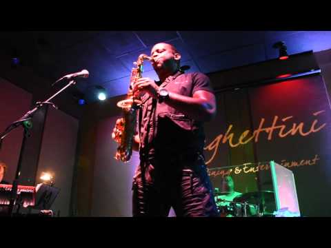 Jackiem Joyner doing Breathe at Spaghettini Seal Beach, CA