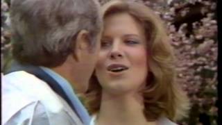 Perry Como & Debbie Boone