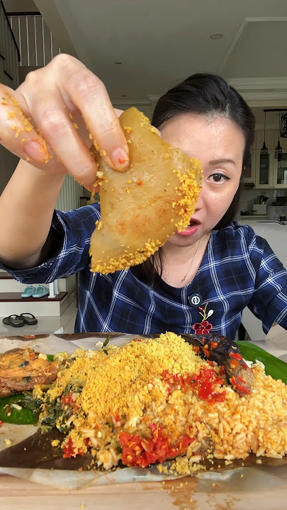PADANG RICE MENU NEVER FAILS, ESPECIALLY WITH THE ADDING OF CRUCHY CRUCHY