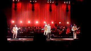 Hooverphonic with Orchestra - Battersea, One Two Three // Antwerpen // 06/03/2012 chords