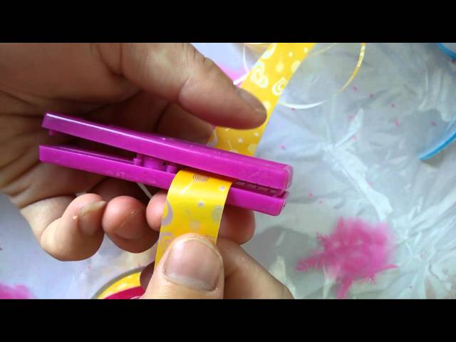 Gift Wrapping Curling Ribbon Shredder and Curler Tool