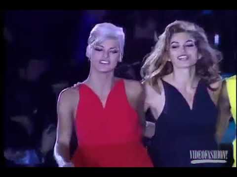 Video: Gianni Versace Kekayaan Bersih: Wiki, Menikah, Keluarga, Pernikahan, Gaji, Saudara