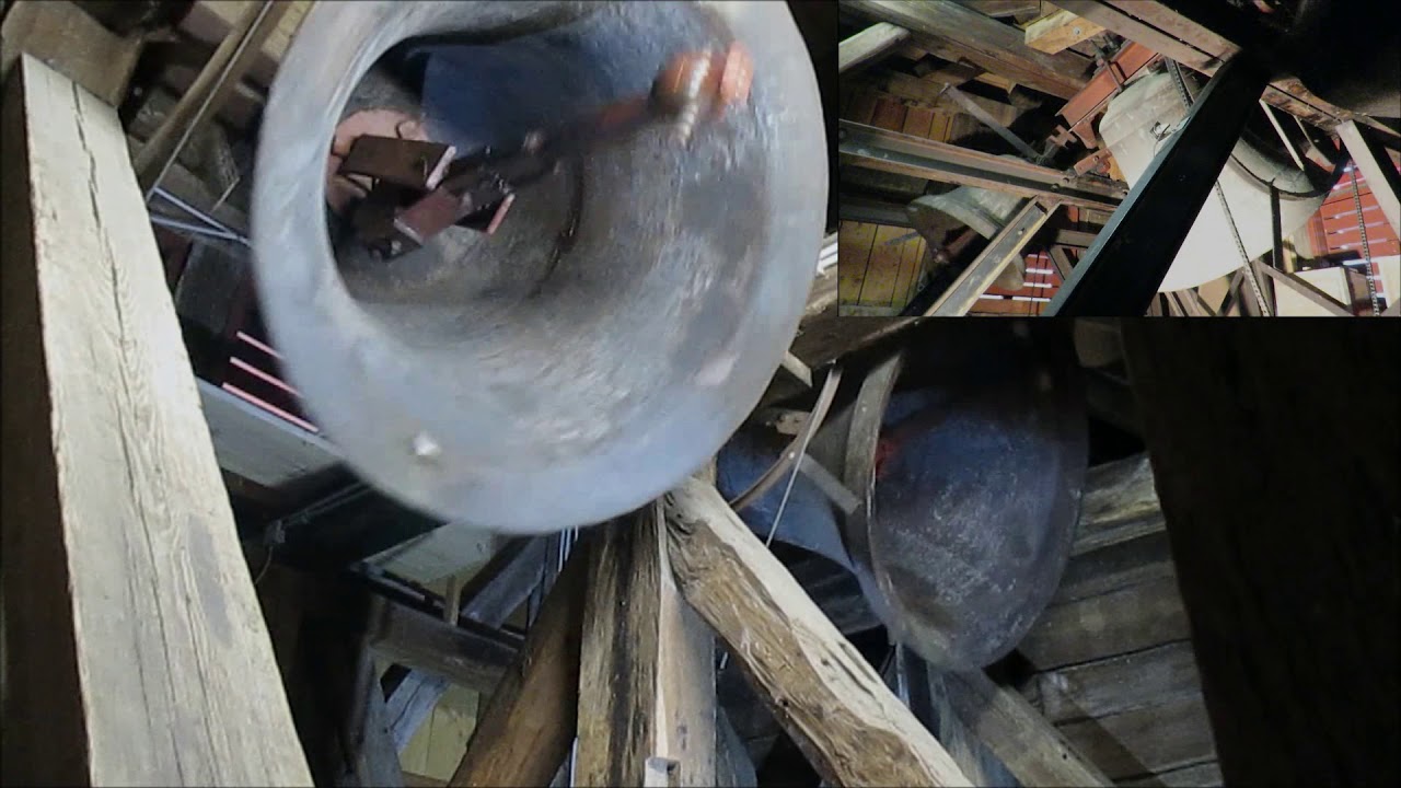 Dermbach(Rhön) (D) die alten Glocken der kath. Kirche St. Peter und Paul