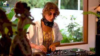 Batik Boy Radio ft. Roza Mozes | Deep Bass, Hypnotic Rhythm, Tribal Sounds