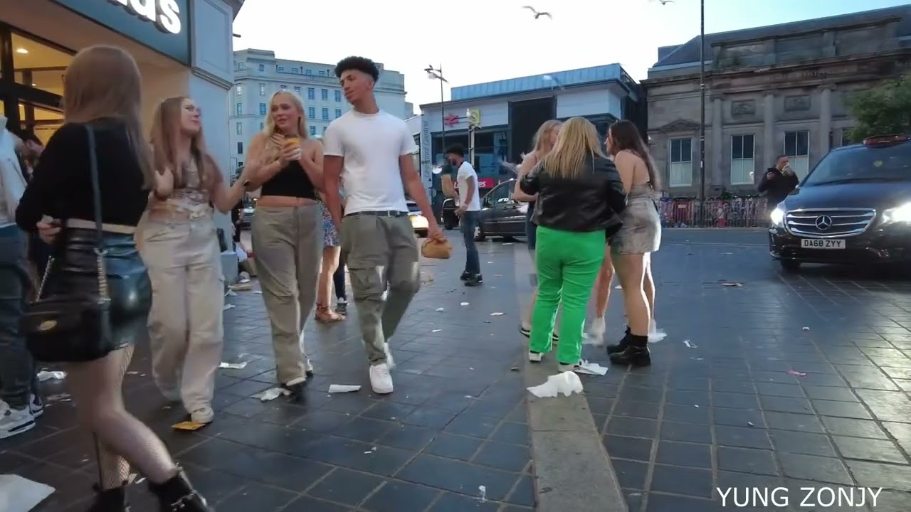 Women in leather or boots fashion street 11