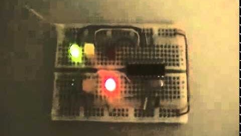 MicroCode Studio y PBP: Semáforo basico con PIC16F84A