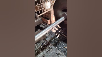 A new parts  was made with the iron shape of the lathe machine