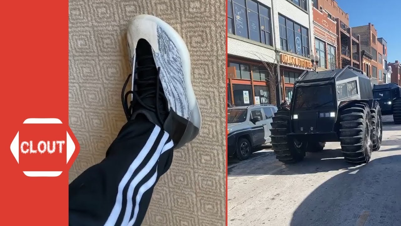 Yeezy adidas H68771 Quantum Barium for Men Black and.