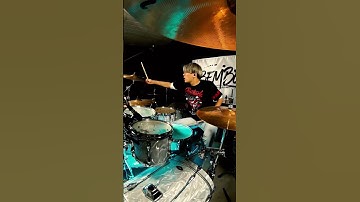 Thumbnail of Ed Sheeran - Bad Habits feat. Bring Me The Horizon 🔥 #shorts #drums #bmth #rock