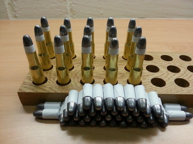 Reading is for squares (577/450) : r/reloading