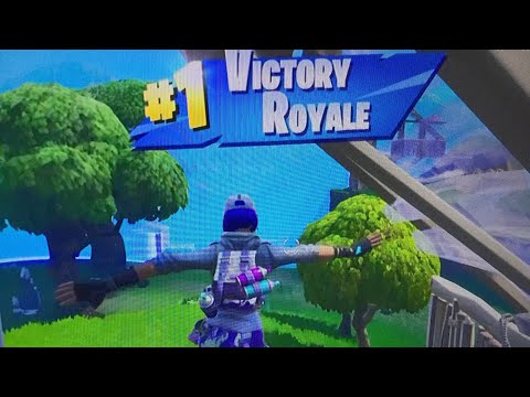 Fortnite gameplay with the *NEW* 