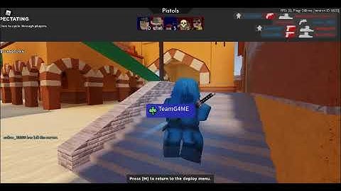 arsenal hacker hacking (aim bot + shoot through walls) pls ban him