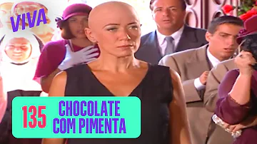 Quem fica com o prefeito em Chocolate com pimenta?