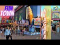 Clifton Hill | Niagara falls Skywheel | Fun town | Dinosaur Adventure Golf