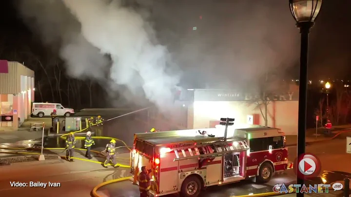 Raw: Winfield bakery in Lake Country burns