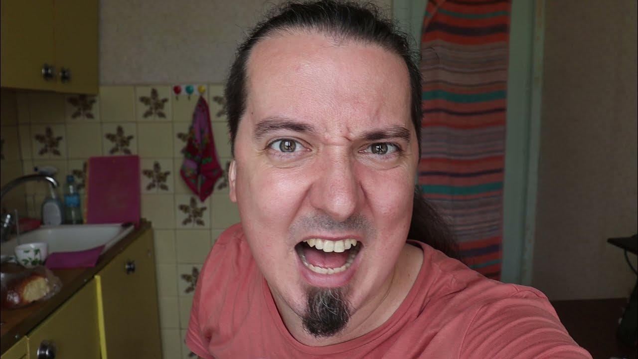 Как держать медиатор? Самая главная фишка... - YouTube