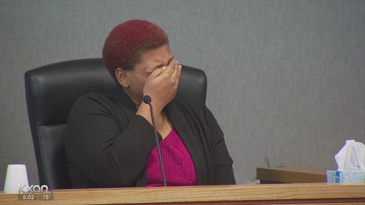 Trial day 4: Mother accused of leaving baby in dumpster testifies - YouTube