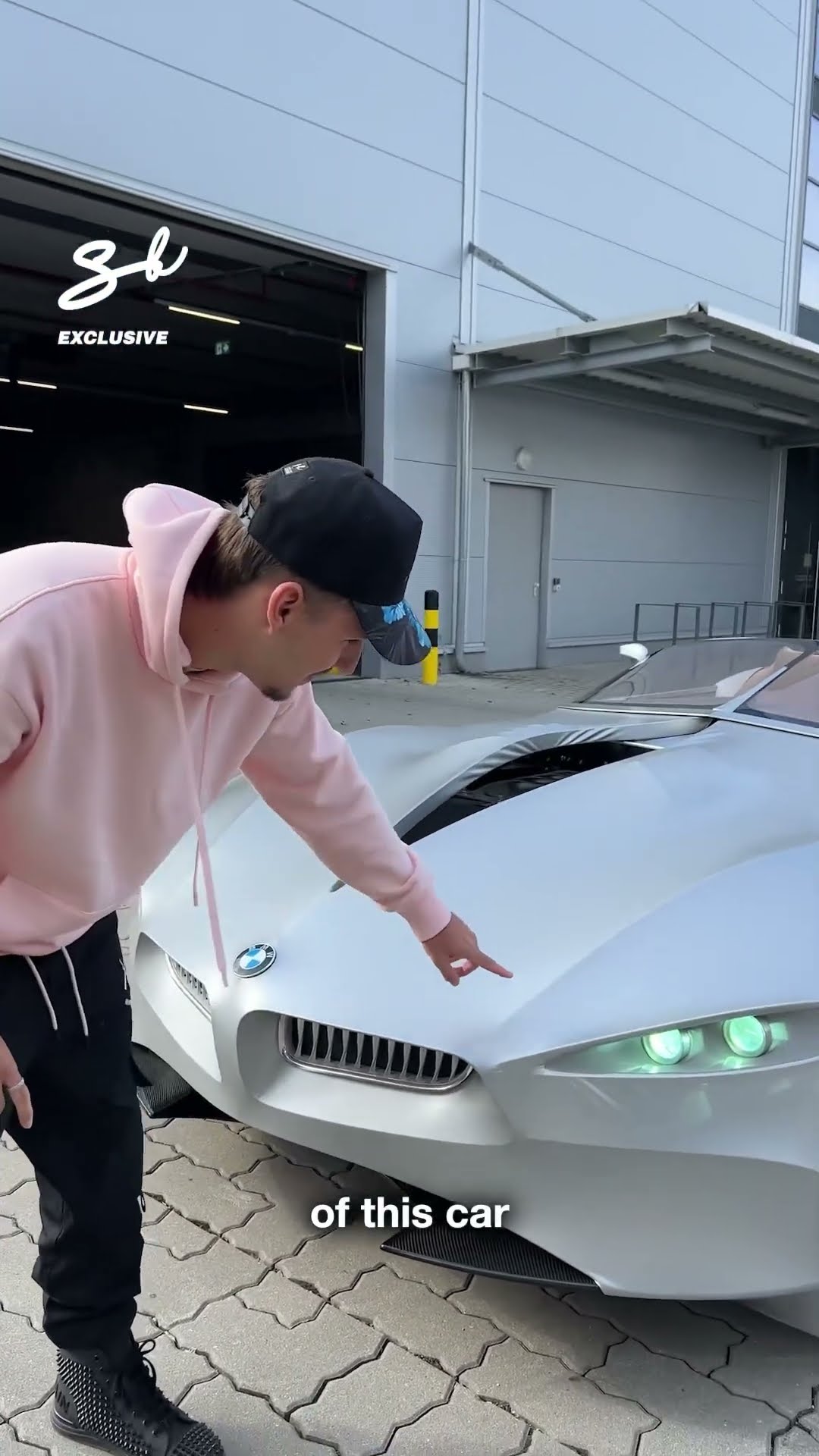 The BMW GINA has a moving skin ? #bmw #conceptcar #supercars