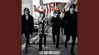 Video thumbnail of "The Struts - Could Have Been Me (Live / Acoustic)"