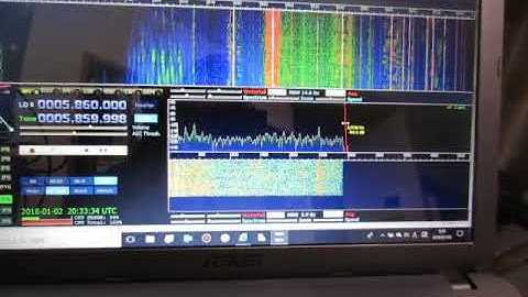 ICOM IC-R8600 with HDSDR 5860kHz Radio Farda
