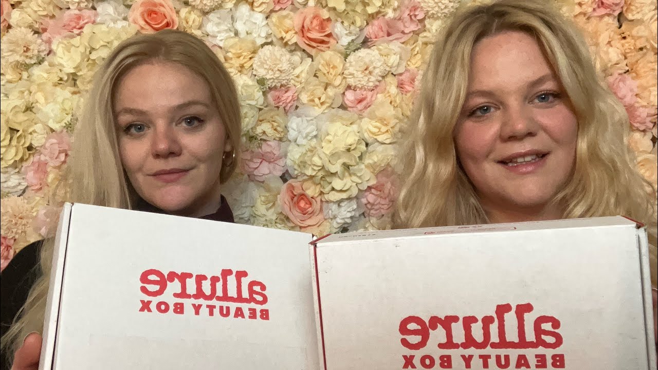 January 2026 Allure unboxing with swatches  