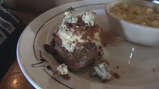Saltgrass Steakhouse Bleu Cheese Bacon Wrapped Filet Mignon Review - WE Shorts