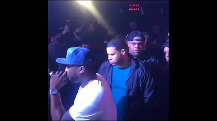 50 Cent Almost Punches a Fan While Performing in New York