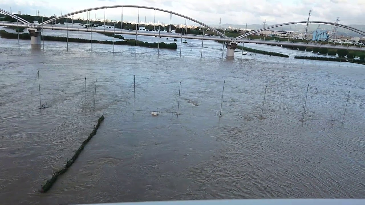 冠水と夕焼け 淀川河川公園枚方地区 かしこいに