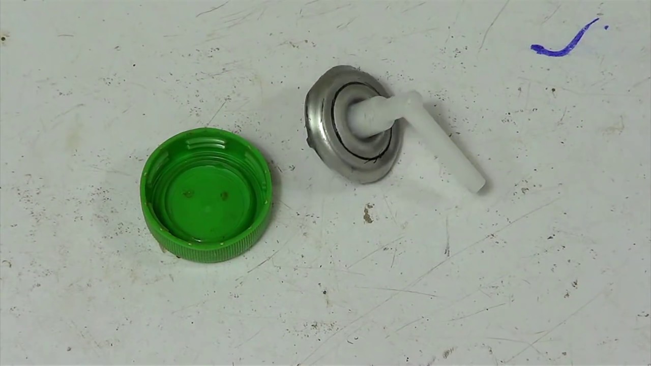 Powerful Spray from a Plastic Bottle - Video Tutorial . - YouTube